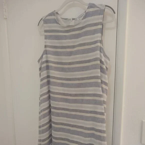 BeachLunchLounge Collection L A-line striped dress pastel white/light blue - Picture 1 of 13